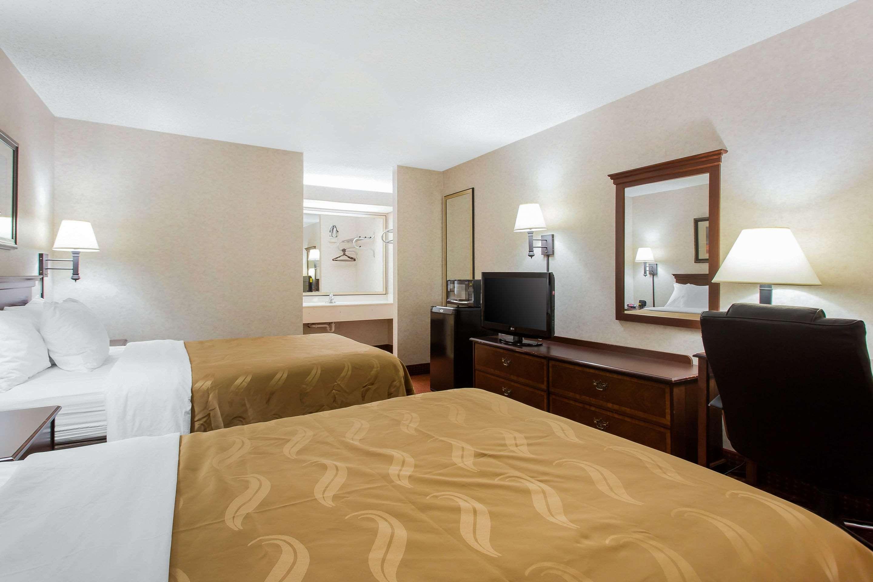 Quality Inn Mount Airy Mayberry Eksteriør billede