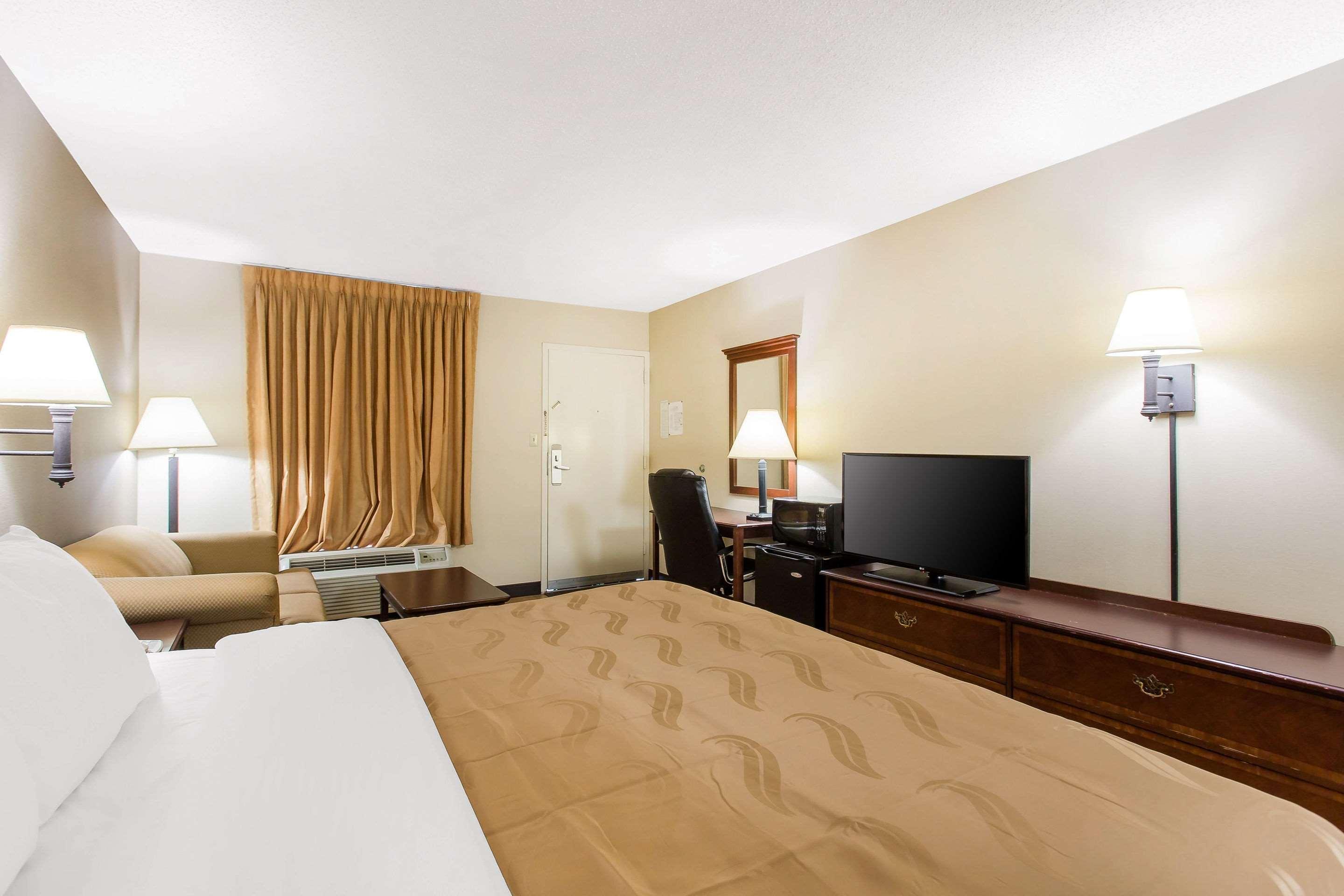Quality Inn Mount Airy Mayberry Eksteriør billede