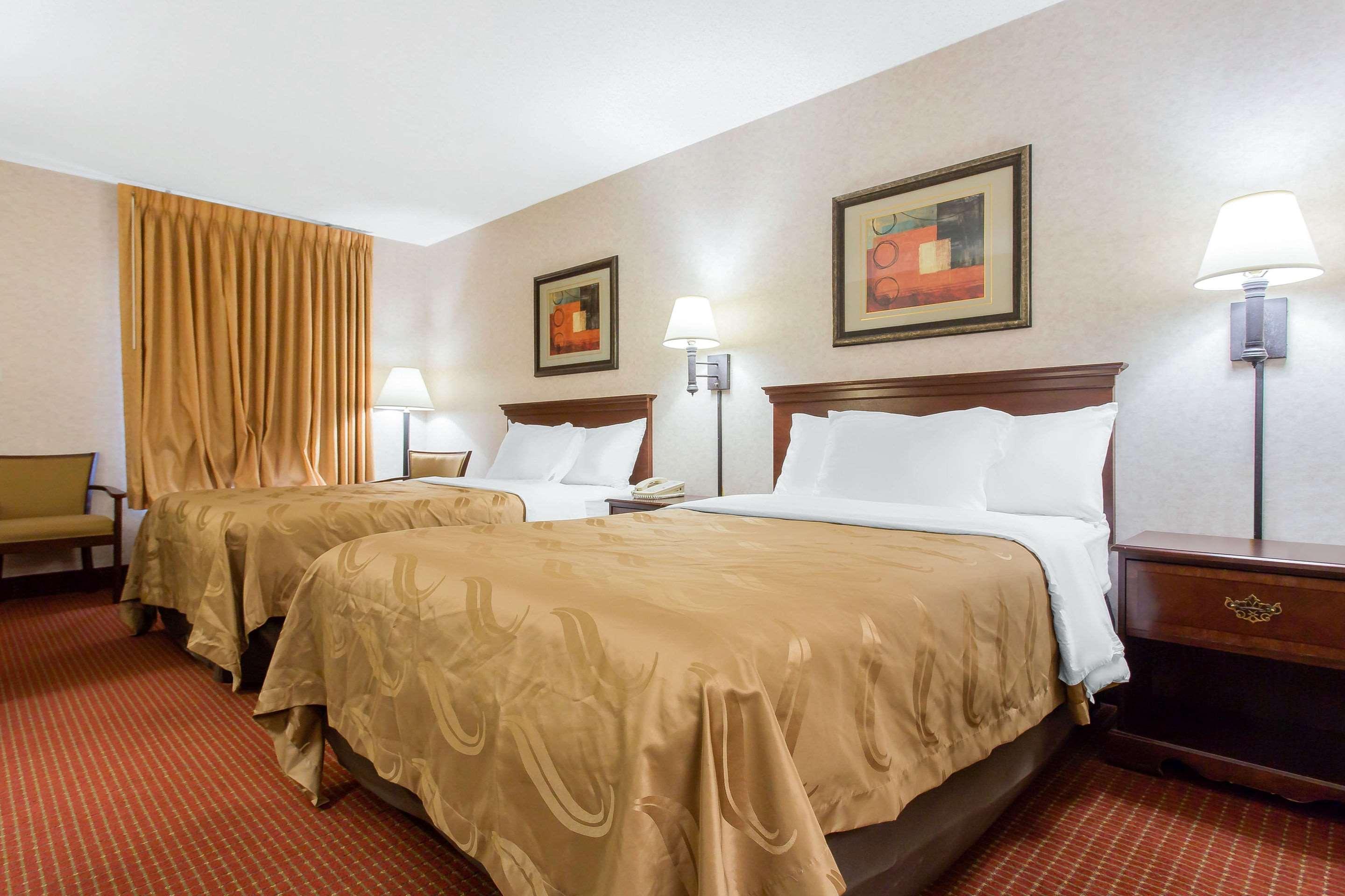 Quality Inn Mount Airy Mayberry Eksteriør billede