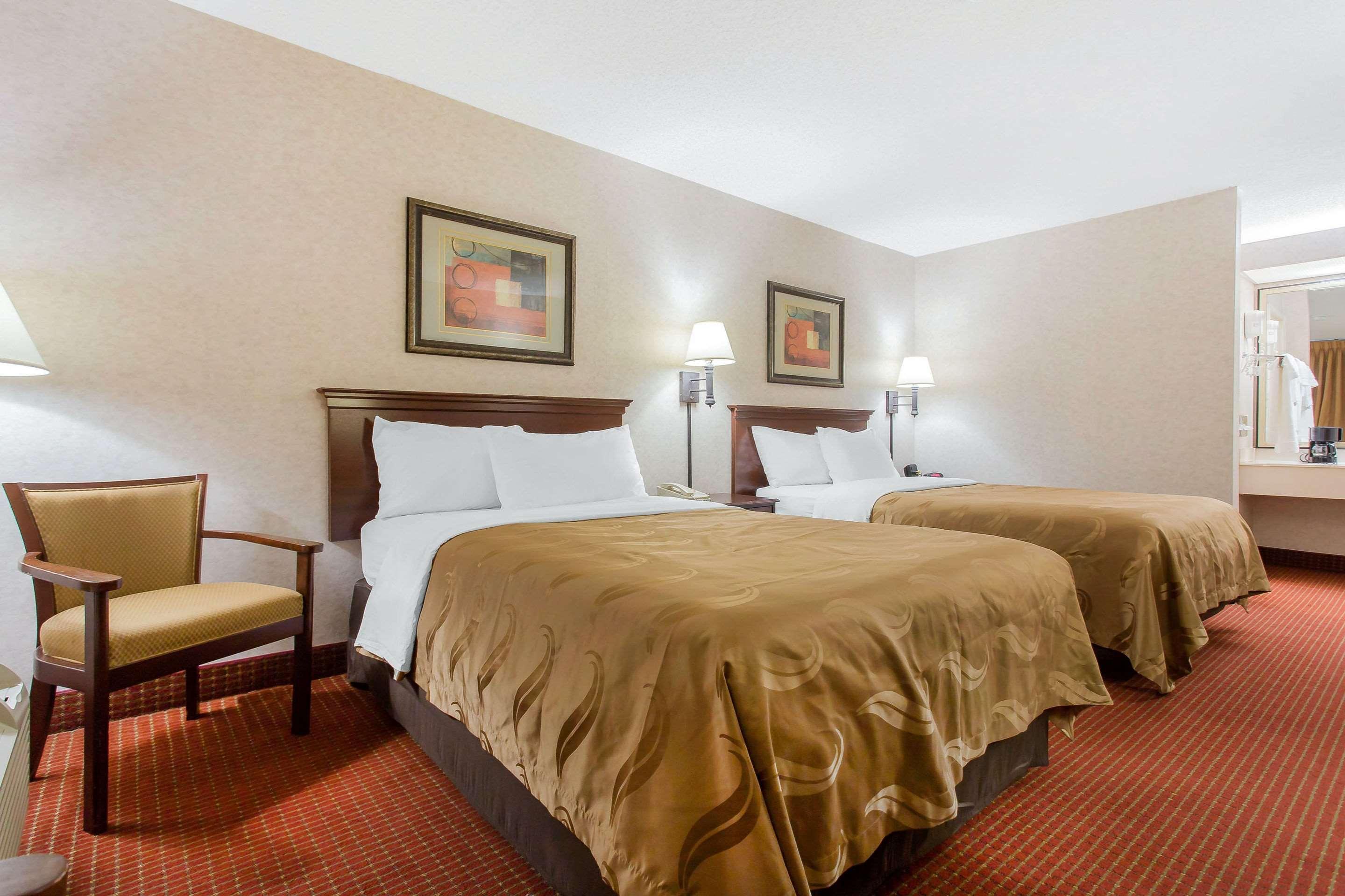 Quality Inn Mount Airy Mayberry Eksteriør billede