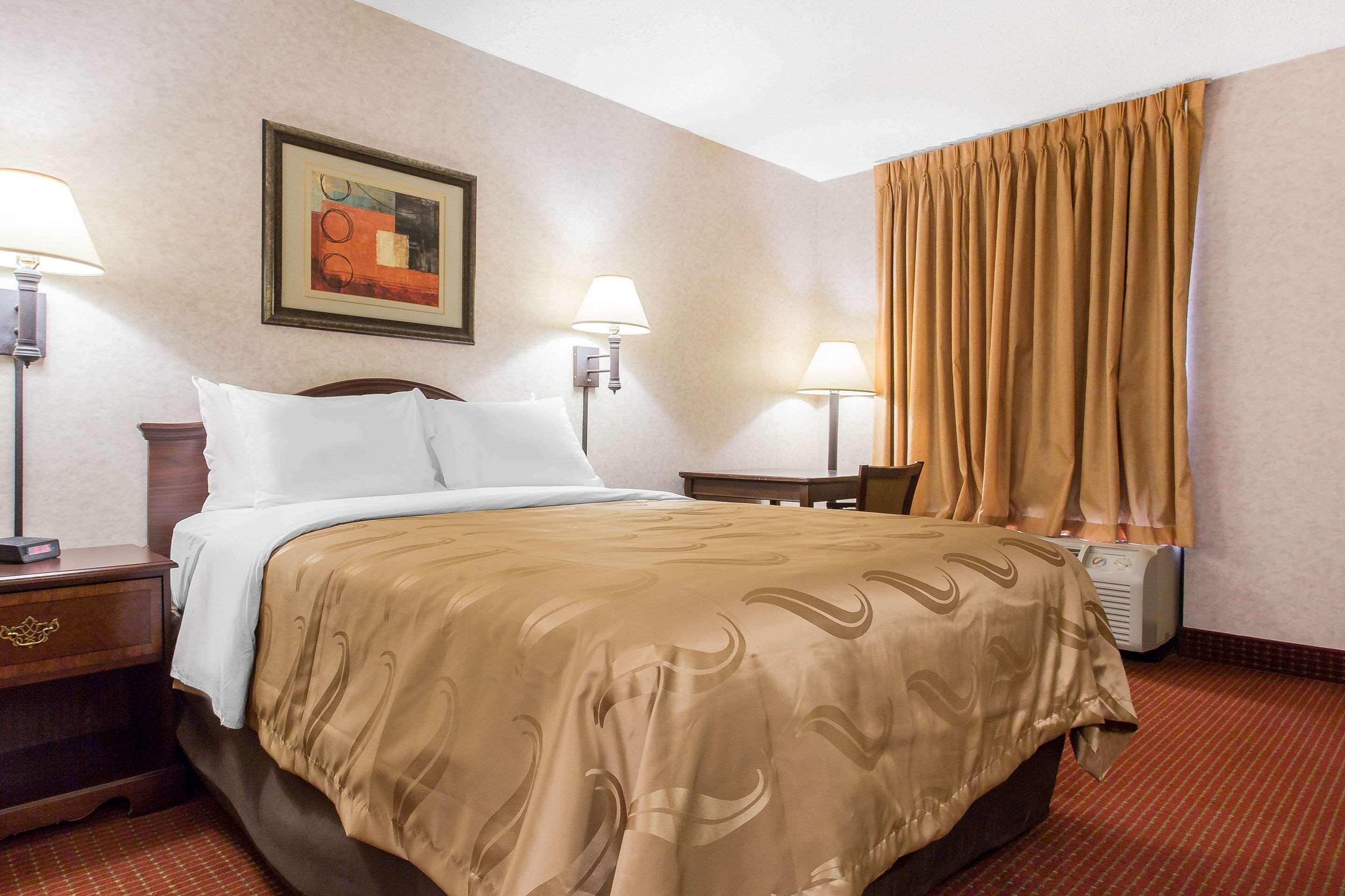 Quality Inn Mount Airy Mayberry Eksteriør billede