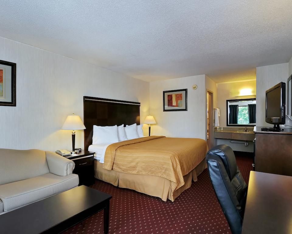 Quality Inn Mount Airy Mayberry Eksteriør billede
