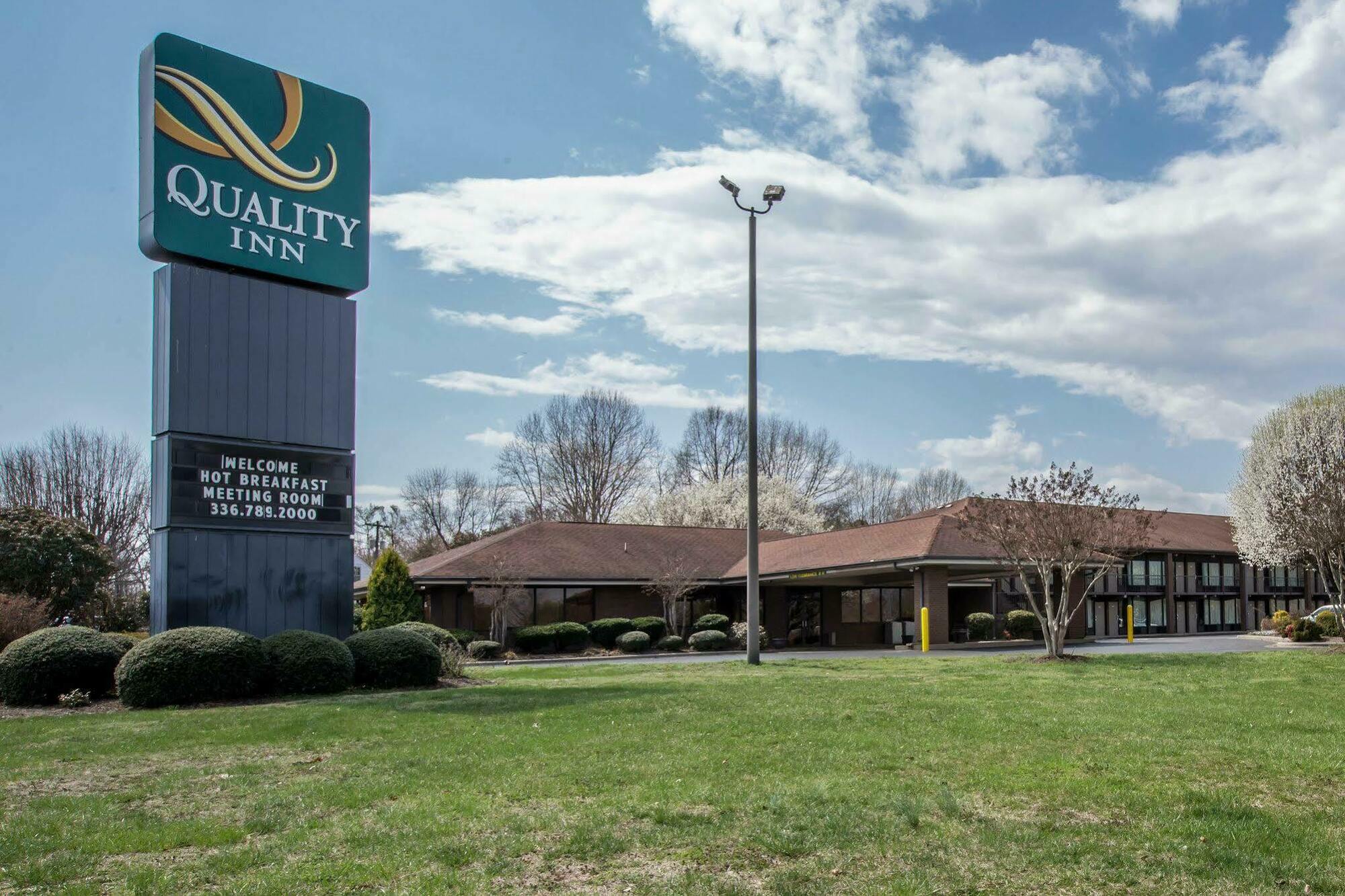 Quality Inn Mount Airy Mayberry Eksteriør billede